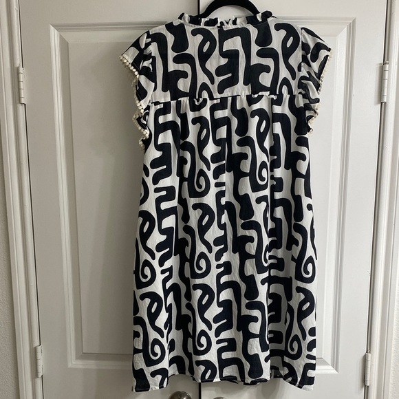 THML Black and White Dress with Colorful Embroidery - Picture 4 of 6